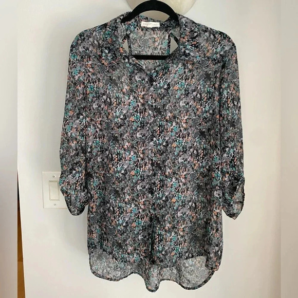 Socialite Button Down Cuff Sleeve 3/4 Sleeve Multicolor Print Open Back Blouse L - Picture 15 of 16